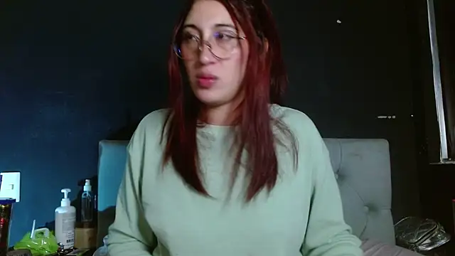 Red-moon1's Live XXX Chat
