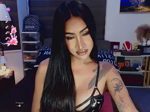 Pokazy przed kamerką – SeductiveVictoria