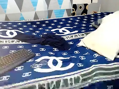 Trish_CurveCock Pertunjukan Webcam