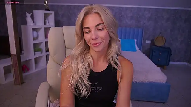 BellaRayyy 网络视讯表演