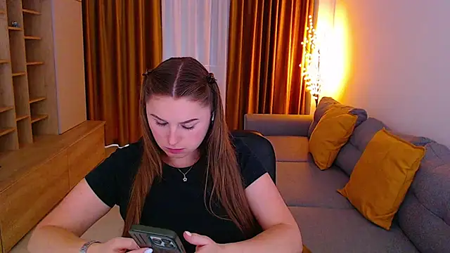 Chat +18 de mia_bloomy ao vivo