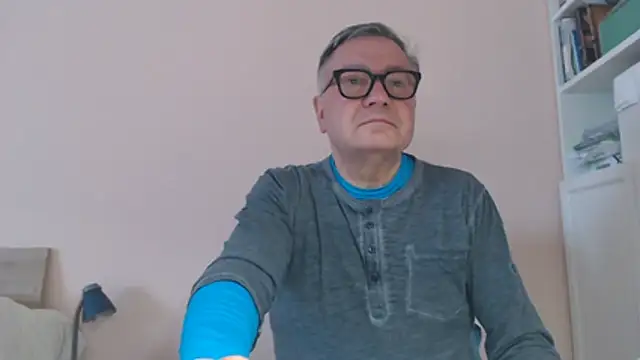 YOU6me Live XXX-Chat