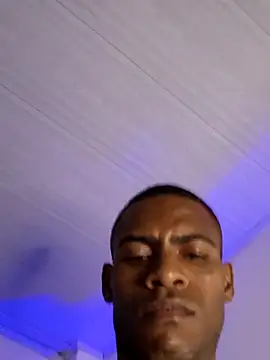 MAXIMO_JHONSn Webbikameraesitys