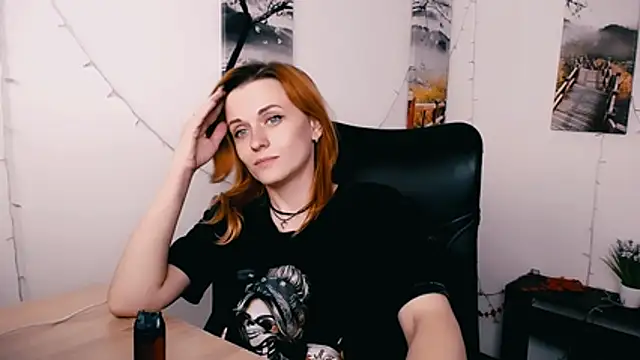 PeppyMia's Webcam Show
