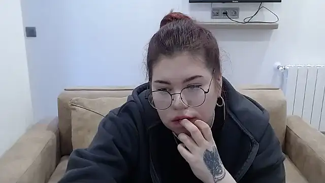 Isabel_Graves' Live XXX Chat