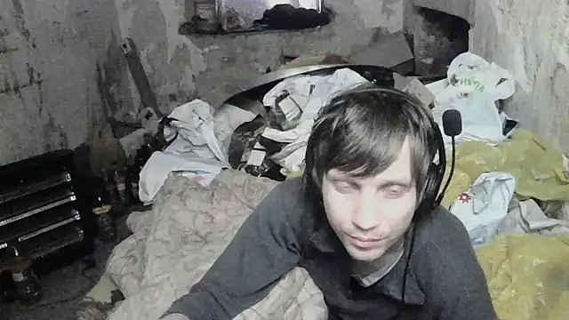 Chat +18 de makarov1993 ao vivo