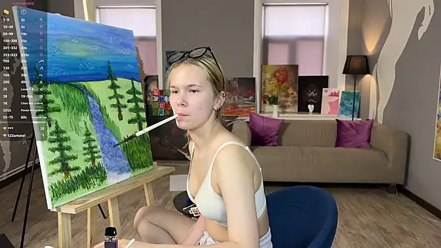 MoonF0xy Chat XXX live