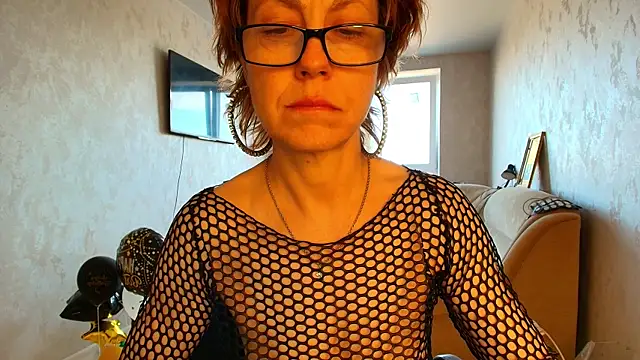 Czat XXX na żywo – LioraWeiss