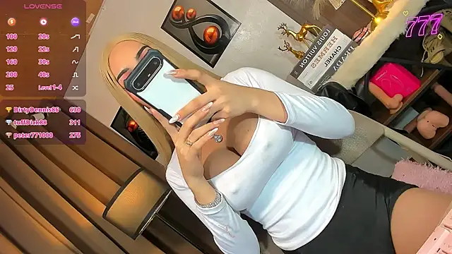 Tarah_Lewis Webcam-Show