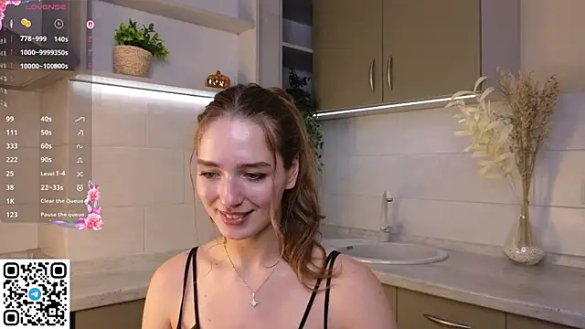 NoirAstrya Adlı Modelin Canlı XXX Sohbeti