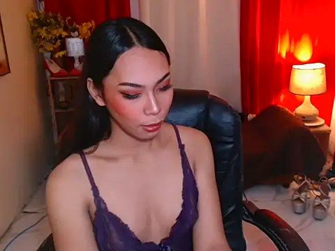 kylieEmparadon Live XXX chat