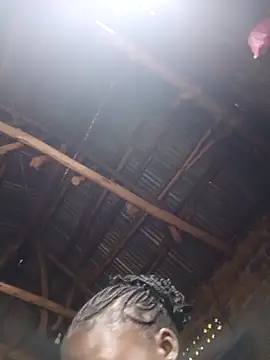 holygrail001's Live XXX Chat
