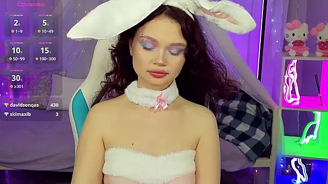 แชท XXX สดของ EmilyChaves
