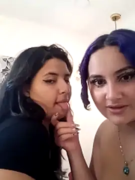 Liily_Foxxy – Naživo XXX chat