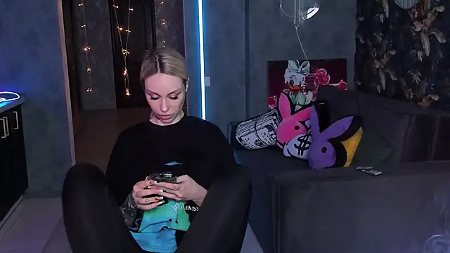 Chat XXX en directo de Blckmirrorr