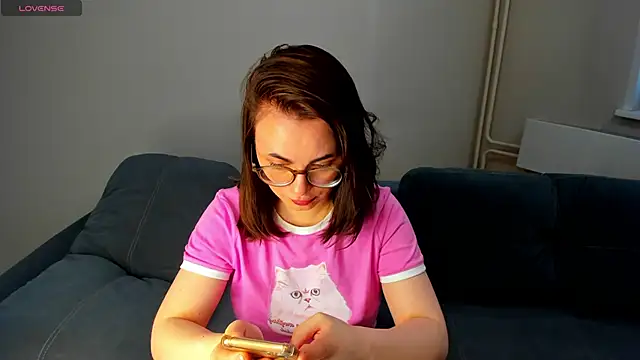 دردشة MewStella الجنسية المباشرة