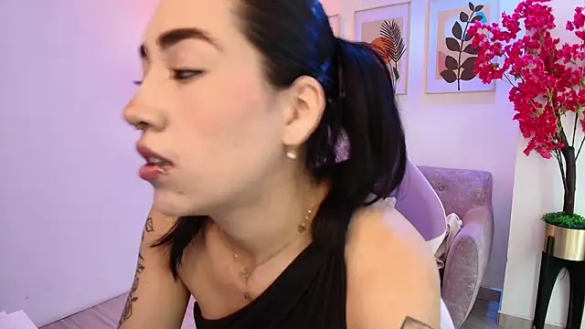 Rainy_doll Webcamshow