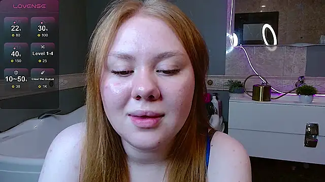 AlexaaBee élő XXX-chatje