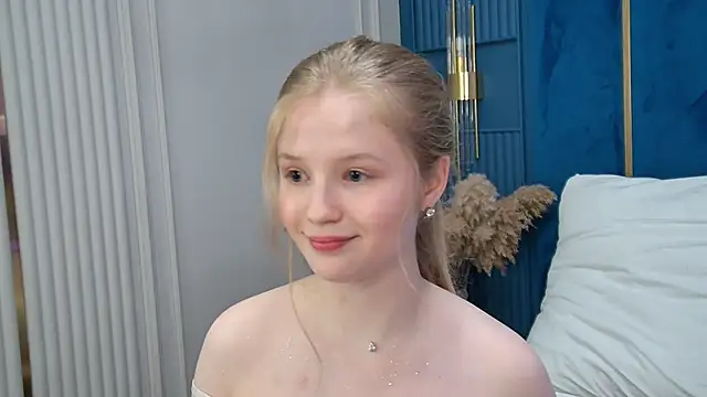 LilianHowards Adlı Modelin Canlı XXX Sohbeti