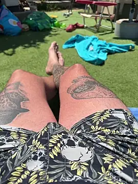 RhinalSquad webcam show