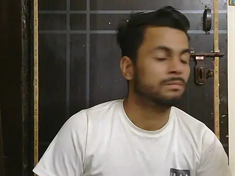Show modela Stubborndesiboy na web-kameri