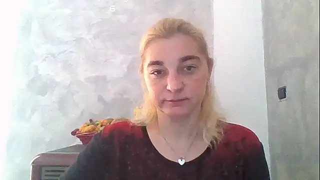 GoldenAngelMilf – Naživo XXX chat