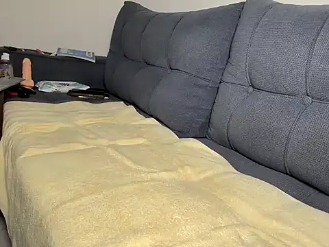 XXX chat uživo modela SatinBarbNXO