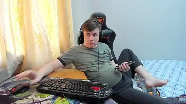 iliaskrislove's Webcam Show