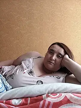 Chatroom XXX en direct de LiluHot