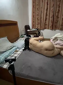 xiiuuff18 – Naživo XXX chat