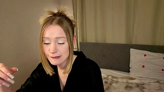EvaHamilton Chat XXX in diretta
