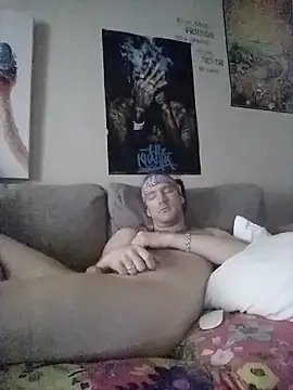 LSDsexslave élő XXX-chatje