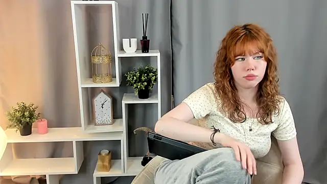 JudiHumble's Live XXX Chat