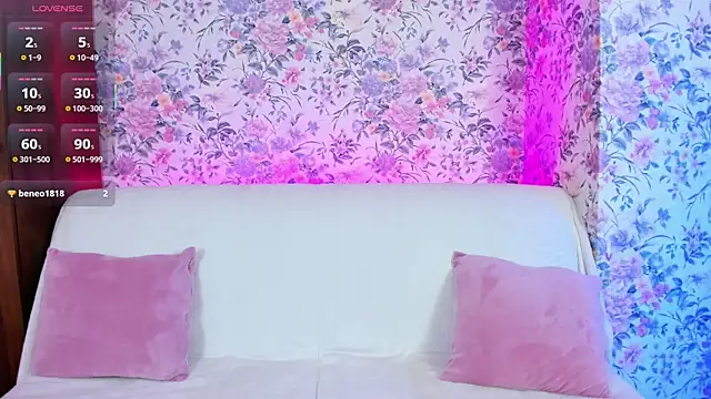Živý XXX chat MissAlison__