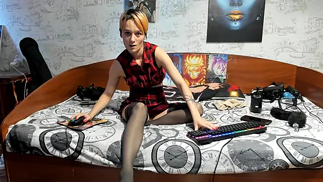 Chat +18 de KagamiTayga ao vivo