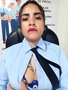 MAYE__13 Webcam show