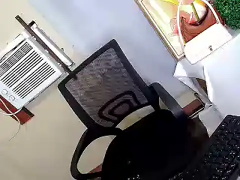 Ms_SultrySallyyxxのウェブカメラショー