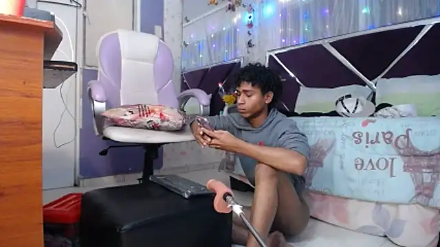 Santy_bigcock_01: вебкам-шоу