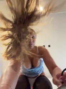 Syka0001's Live XXX Chat