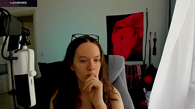 Goddess_of_Fertility's Live XXX Chat