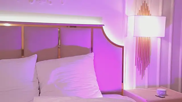 XXX chat uživo modela CindyMil