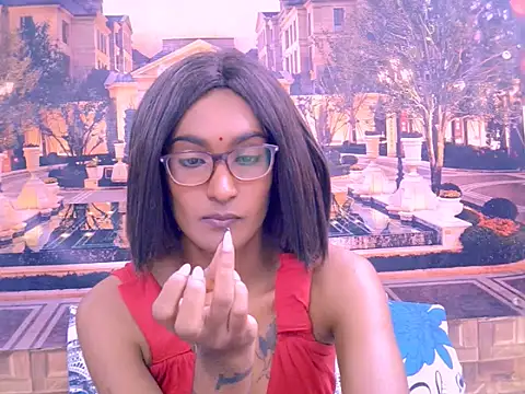 Chat XXX en directo de IndianRebel4u2Luv
