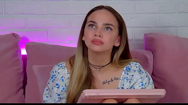 عرض كام AnitaVenture