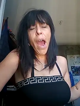 misscectito13's Live XXX Chat