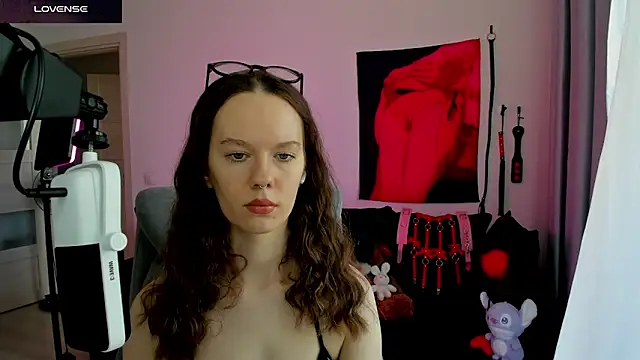 Goddess_of_Fertility élő XXX-chatje