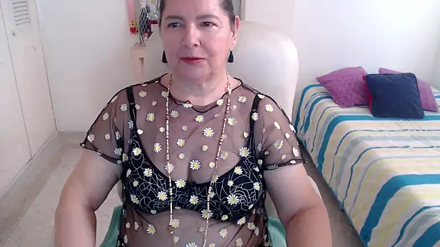 Chatroom XXX en direct de leonela_69