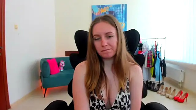 Marisha_Cute live XXX chat