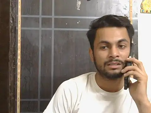 Stubborndesiboy 现场XXX聊天