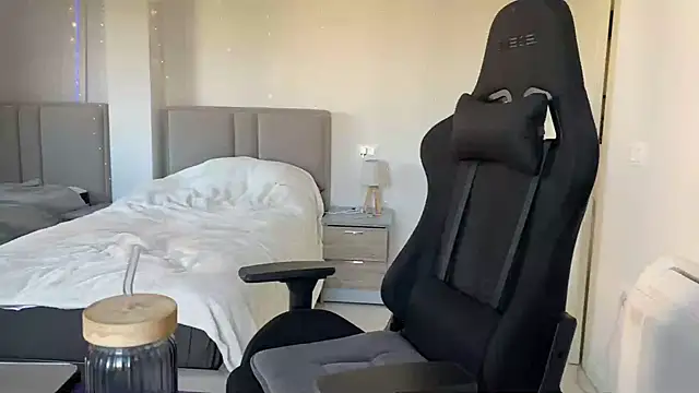 PrincesSsLilu's Webcam Show