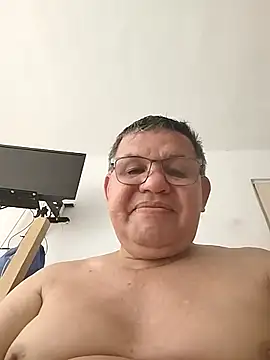 Apresiaoo Show in webcam